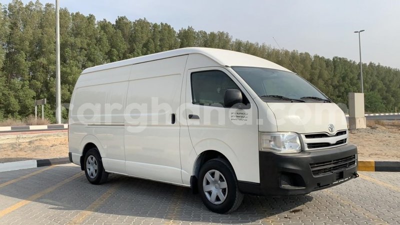 Big with watermark toyota hiace ashanti import dubai 34330