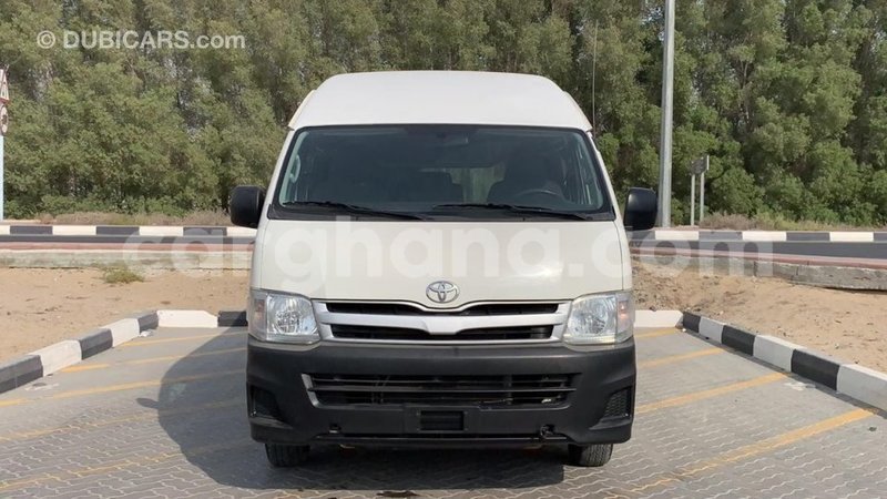 Big with watermark toyota hiace ashanti import dubai 34330