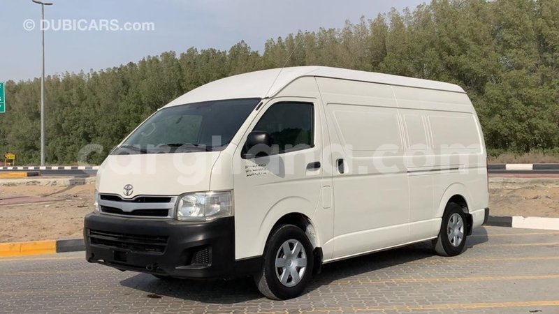 Big with watermark toyota hiace ashanti import dubai 34330