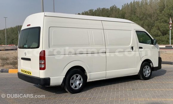 Sayi Imported Toyota Hiace White Mota in Import - Dubai a Ashanti Sayi Imported Toyota Hiace White Mota in Import - Dubai a Ashanti
