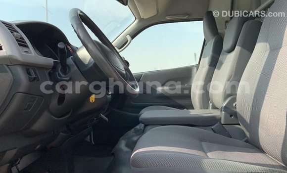 Sayi Imported Toyota Hiace White Mota in Import - Dubai a Ashanti Sayi Imported Toyota Hiace White Mota in Import - Dubai a Ashanti