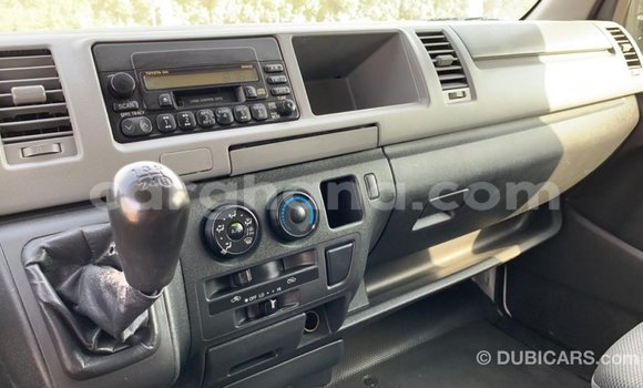 Sayi Imported Toyota Hiace White Mota in Import - Dubai a Ashanti Sayi Imported Toyota Hiace White Mota in Import - Dubai a Ashanti