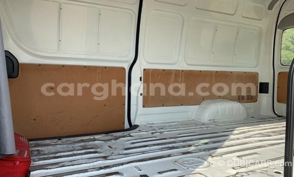 Sayi Imported Toyota Hiace White Mota in Import - Dubai a Ashanti Sayi Imported Toyota Hiace White Mota in Import - Dubai a Ashanti
