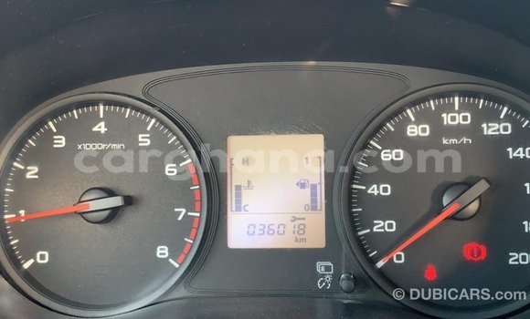 Buy Import Mitsubishi L200 White Car in Import - Dubai in Ashanti Buy Import Mitsubishi L200 White Car in Import - Dubai in Ashanti