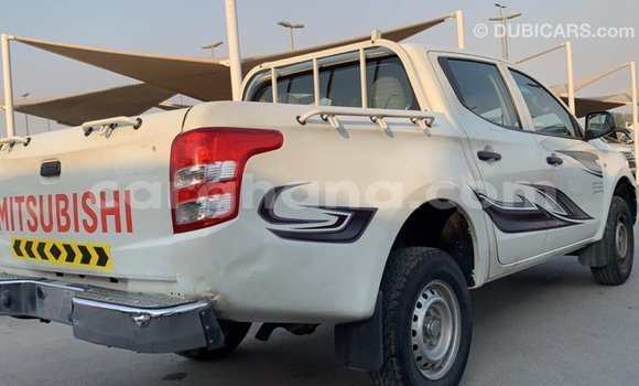Buy Import Mitsubishi L200 White Car in Import - Dubai in Ashanti Buy Import Mitsubishi L200 White Car in Import - Dubai in Ashanti