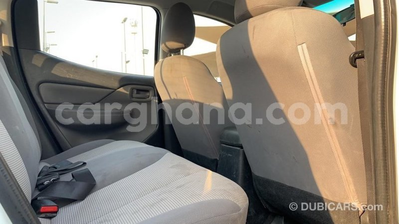 Big with watermark mitsubishi l200 ashanti import dubai 34332