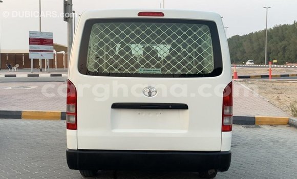 Ra Imported Toyota Hiace funfun Ọkọ̀ in Import - Dubai ni Ashanti Ra Imported Toyota Hiace funfun Ọkọ̀ in Import - Dubai ni Ashanti