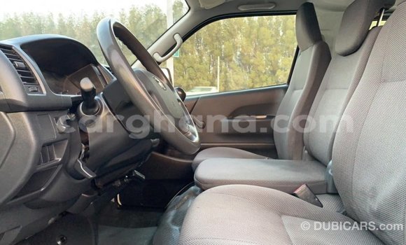 Ra Imported Toyota Hiace funfun Ọkọ̀ in Import - Dubai ni Ashanti Ra Imported Toyota Hiace funfun Ọkọ̀ in Import - Dubai ni Ashanti