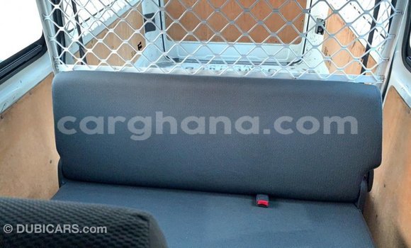 Ra Imported Toyota Hiace funfun Ọkọ̀ in Import - Dubai ni Ashanti Ra Imported Toyota Hiace funfun Ọkọ̀ in Import - Dubai ni Ashanti