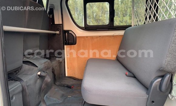 Ra Imported Toyota Hiace funfun Ọkọ̀ in Import - Dubai ni Ashanti Ra Imported Toyota Hiace funfun Ọkọ̀ in Import - Dubai ni Ashanti