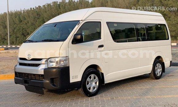 Buy Import Toyota Hiace White Car in Import - Dubai in Ashanti Buy Import Toyota Hiace White Car in Import - Dubai in Ashanti