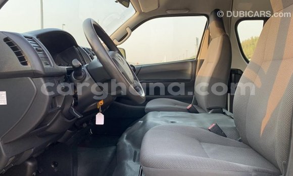 Buy Import Toyota Hiace White Car in Import - Dubai in Ashanti Buy Import Toyota Hiace White Car in Import - Dubai in Ashanti