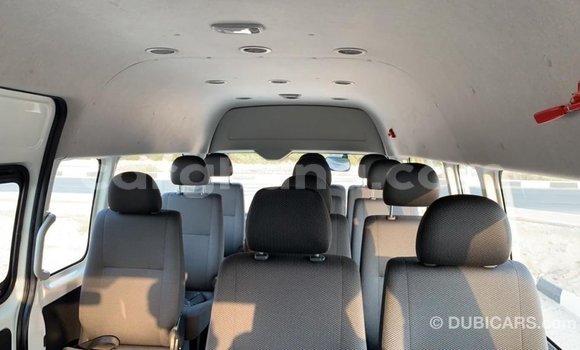 Buy Import Toyota Hiace White Car in Import - Dubai in Ashanti Buy Import Toyota Hiace White Car in Import - Dubai in Ashanti