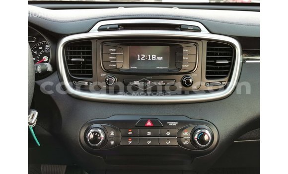 Sayi Imported Kia Sorento White Mota in Import - Dubai a Ashanti Sayi Imported Kia Sorento White Mota in Import - Dubai a Ashanti
