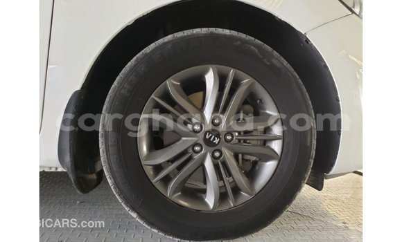 Buy Import Kia Carnival White Car in Import - Dubai in Ashanti Buy Import Kia Carnival White Car in Import - Dubai in Ashanti