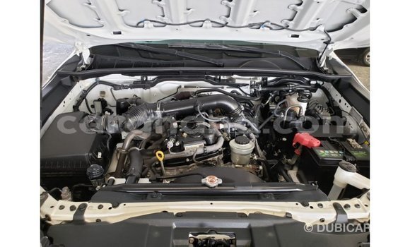 Ra Imported Toyota Hilux funfun Ọkọ̀ in Import - Dubai ni Ashanti Ra Imported Toyota Hilux funfun Ọkọ̀ in Import - Dubai ni Ashanti