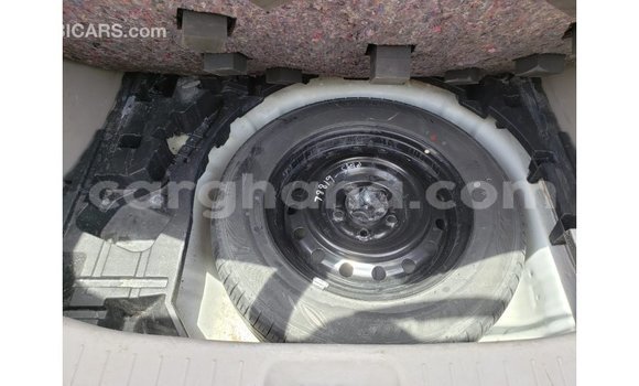 Buy Import Nissan Tiida White Car in Import - Dubai in Ashanti Buy Import Nissan Tiida White Car in Import - Dubai in Ashanti