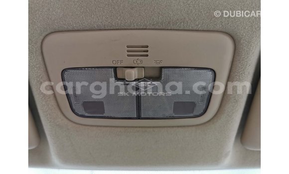 Sayi Imported Toyota Yaris White Mota in Import - Dubai a Ashanti Sayi Imported Toyota Yaris White Mota in Import - Dubai a Ashanti