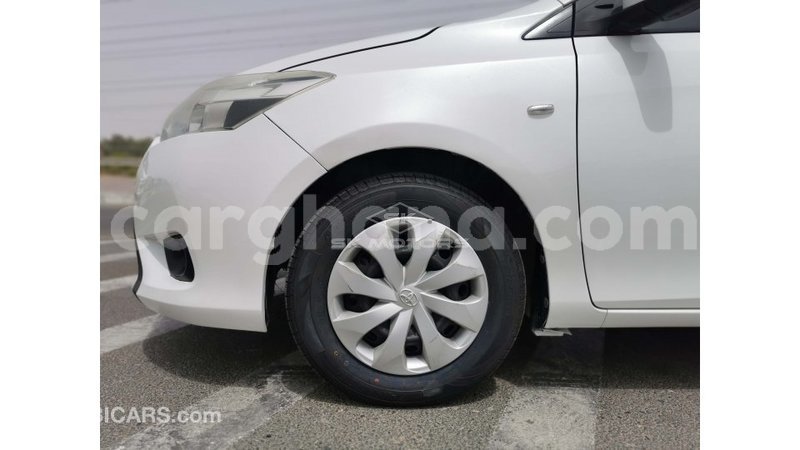 Big with watermark toyota yaris ashanti import dubai 34375