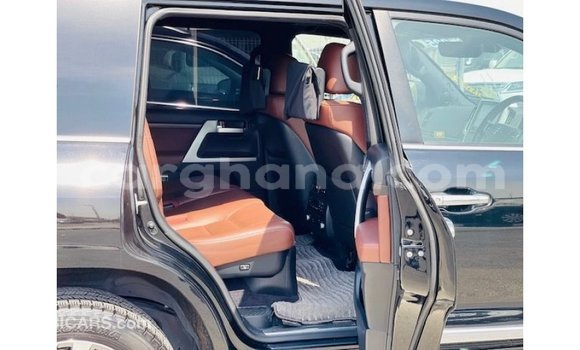Buy Import Toyota Land Cruiser Black Car in Import - Dubai in Ashanti Buy Import Toyota Land Cruiser Black Car in Import - Dubai in Ashanti