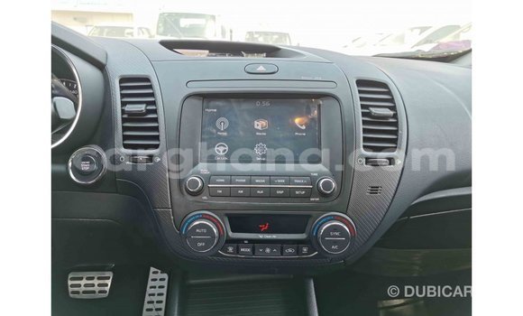 Sayi Imported Kia Cerato White Mota in Import - Dubai a Ashanti Sayi Imported Kia Cerato White Mota in Import - Dubai a Ashanti