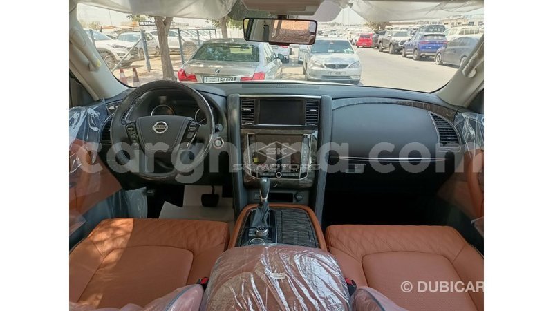 Big with watermark nissan patrol ashanti import dubai 34389