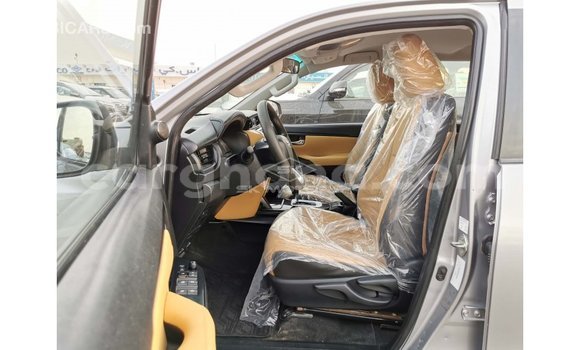 Sayi Imported Toyota Fortuner Sauran Mota in Import - Dubai a Ashanti Sayi Imported Toyota Fortuner Sauran Mota in Import - Dubai a Ashanti