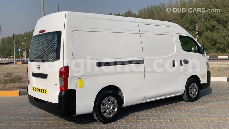 Big with watermark nissan urvan ashanti import dubai 34401