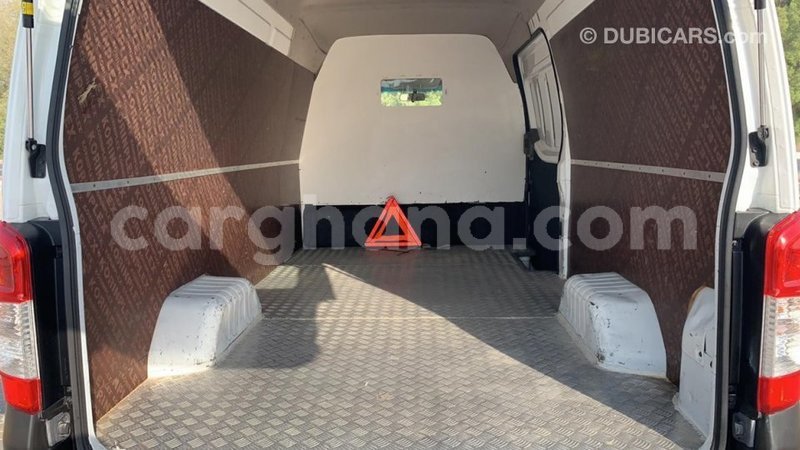 Big with watermark nissan urvan ashanti import dubai 34401