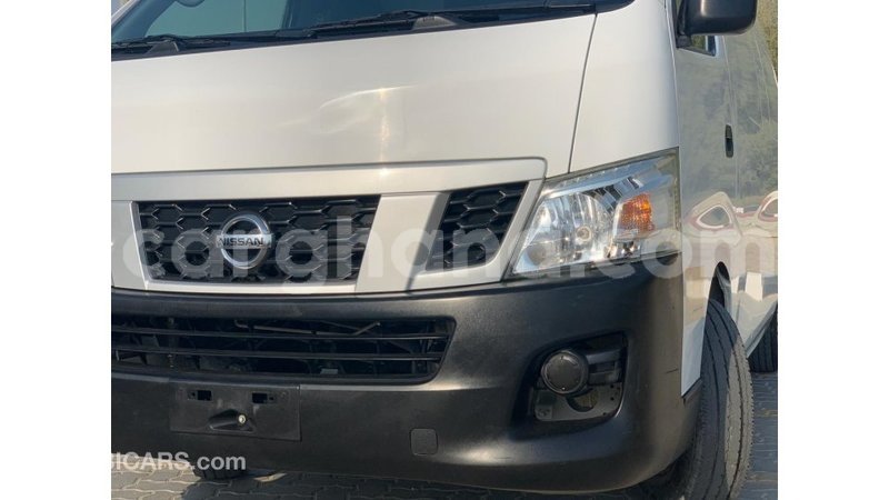 Big with watermark nissan urvan ashanti import dubai 34401