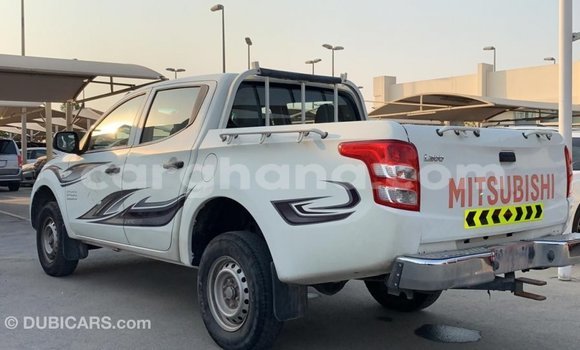 Ra Imported Mitsubishi L200 funfun Ọkọ̀ in Import - Dubai ni Ashanti Ra Imported Mitsubishi L200 funfun Ọkọ̀ in Import - Dubai ni Ashanti
