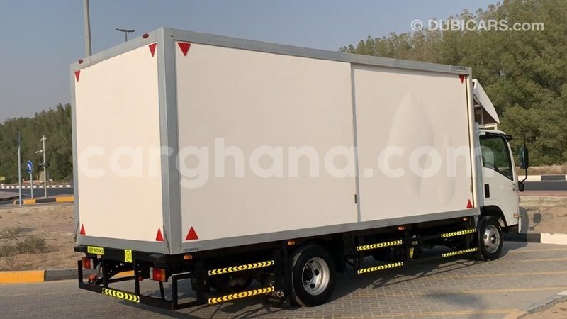 Big with watermark isuzu npr ashanti import dubai 34404