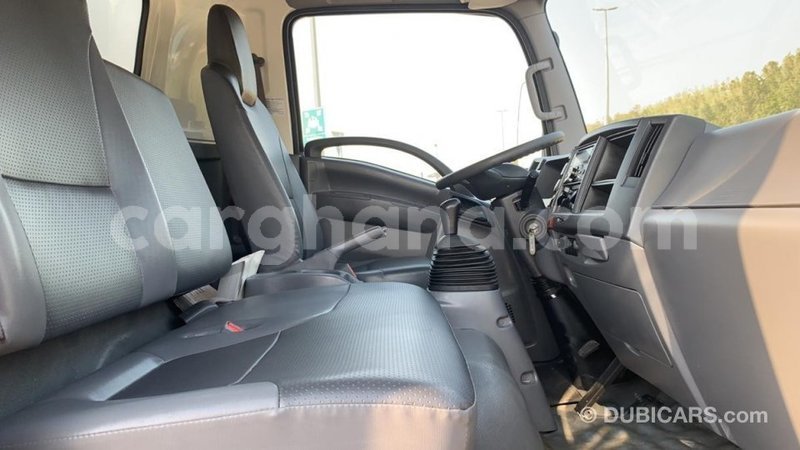 Big with watermark isuzu npr ashanti import dubai 34404