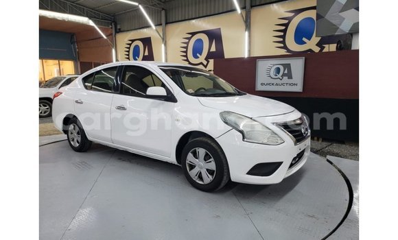 Sayi Imported Nissan Sunny White Mota in Import - Dubai a Ashanti Sayi Imported Nissan Sunny White Mota in Import - Dubai a Ashanti