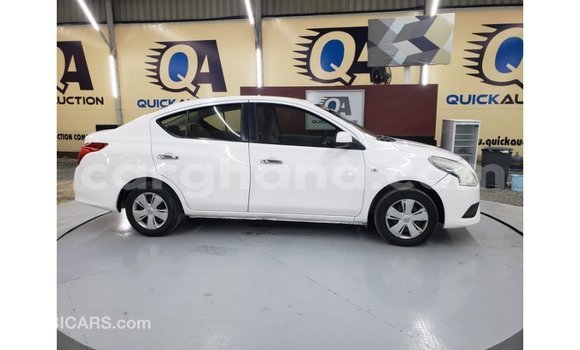 Sayi Imported Nissan Sunny White Mota in Import - Dubai a Ashanti Sayi Imported Nissan Sunny White Mota in Import - Dubai a Ashanti