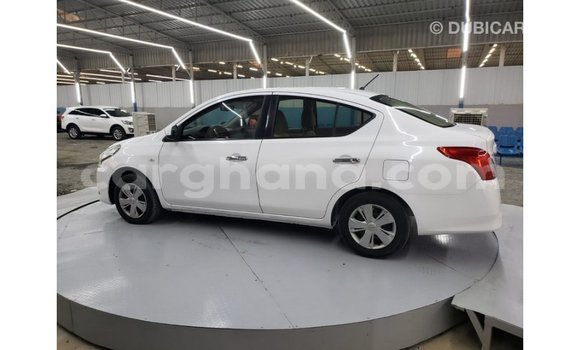 Sayi Imported Nissan Sunny White Mota in Import - Dubai a Ashanti Sayi Imported Nissan Sunny White Mota in Import - Dubai a Ashanti