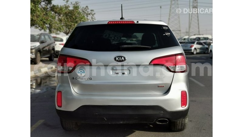 Big with watermark kia sorento ashanti import dubai 34440