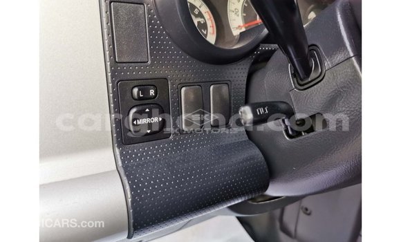 Sayi Imported Toyota FJ Cruiser Blue Mota in Import - Dubai a Ashanti Sayi Imported Toyota FJ Cruiser Blue Mota in Import - Dubai a Ashanti