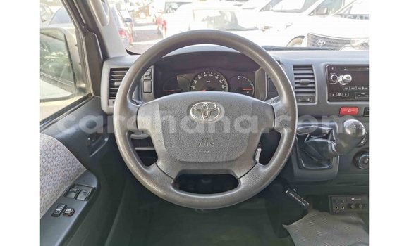 Ra Imported Toyota Hiace funfun Ọkọ̀ in Import - Dubai ni Ashanti Ra Imported Toyota Hiace funfun Ọkọ̀ in Import - Dubai ni Ashanti