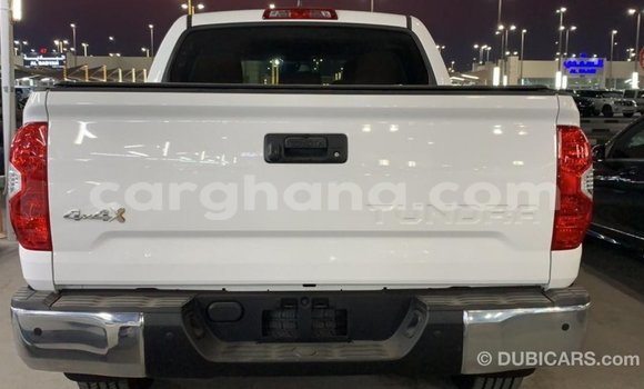 Ra Imported Toyota Tundra funfun Ọkọ̀ in Import - Dubai ni Ashanti Ra Imported Toyota Tundra funfun Ọkọ̀ in Import - Dubai ni Ashanti