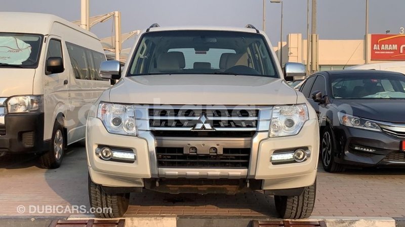 Big with watermark mitsubishi pajero ashanti import dubai 34451