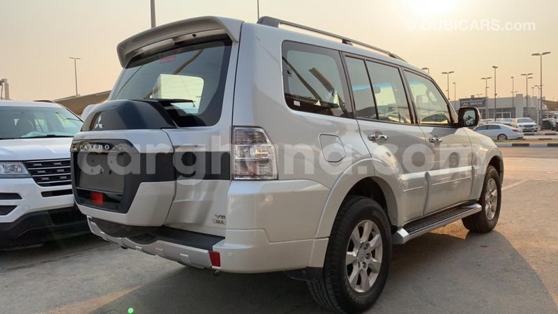 Big with watermark mitsubishi pajero ashanti import dubai 34451