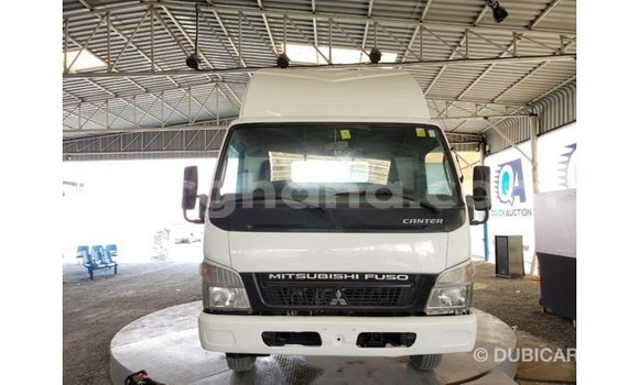 Sayi Imported Mitsubishi Carisma Blue Mota in Import - Dubai a Ashanti Sayi Imported Mitsubishi Carisma Blue Mota in Import - Dubai a Ashanti