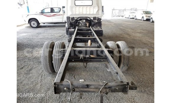 Sayi Imported Mitsubishi Carisma Blue Mota in Import - Dubai a Ashanti Sayi Imported Mitsubishi Carisma Blue Mota in Import - Dubai a Ashanti