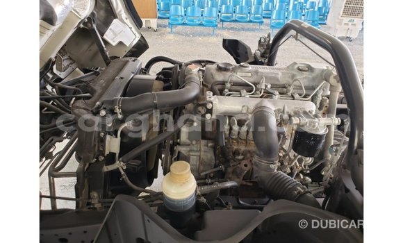 Sayi Imported Mitsubishi Carisma Blue Mota in Import - Dubai a Ashanti Sayi Imported Mitsubishi Carisma Blue Mota in Import - Dubai a Ashanti