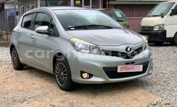 Buy Used Toyota Vitz Beige Car in Sekondi–Takoradi Metropolitan in Western Buy Used Toyota Vitz Beige Car in Sekondi–Takoradi Metropolitan in Western