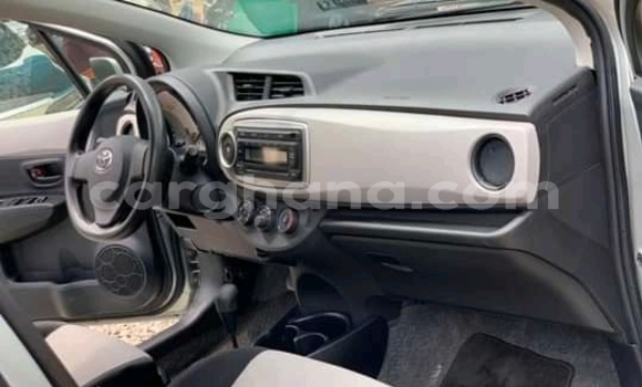 Buy Used Toyota Vitz Beige Car in Sekondi–Takoradi Metropolitan in Western Buy Used Toyota Vitz Beige Car in Sekondi–Takoradi Metropolitan in Western