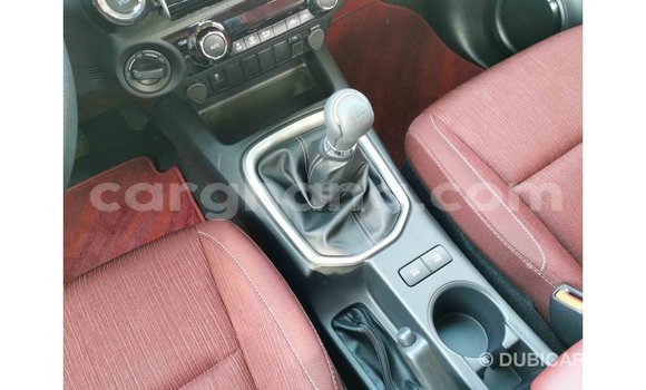 Ra Imported Toyota Hilux funfun Ọkọ̀ in Import - Dubai ni Ashanti Ra Imported Toyota Hilux funfun Ọkọ̀ in Import - Dubai ni Ashanti
