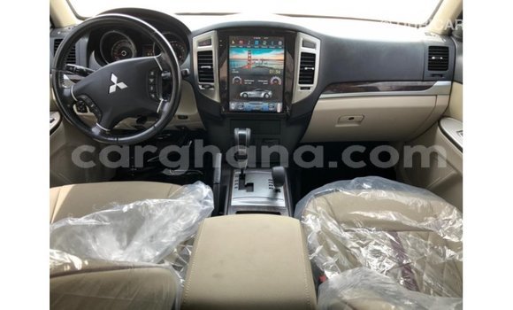 Sayi Imported Mitsubishi Pajero White Mota in Import - Dubai a Ashanti Sayi Imported Mitsubishi Pajero White Mota in Import - Dubai a Ashanti
