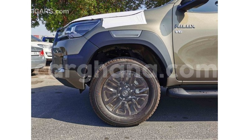 Big with watermark toyota hilux ashanti import dubai 34516